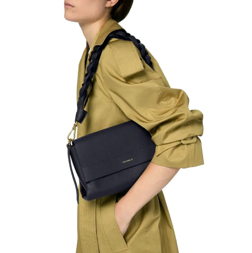 Borsa Donna a Spalla COCCINELLE in Pelle linea Boheme Small colore Cognac - Nero