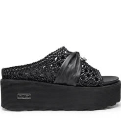 Ciabatte Donna CULT Nancy 3457 in Pelle Intrecciata Colore Nero